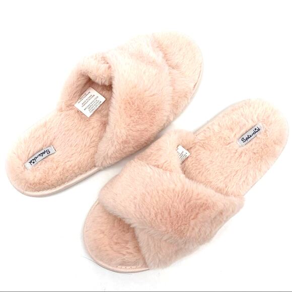 Splendid Womens M/L Slip On Criss-Cross Faux Fur Slippers Pink Lounge Fluffy‎ - Picture 2 of 7